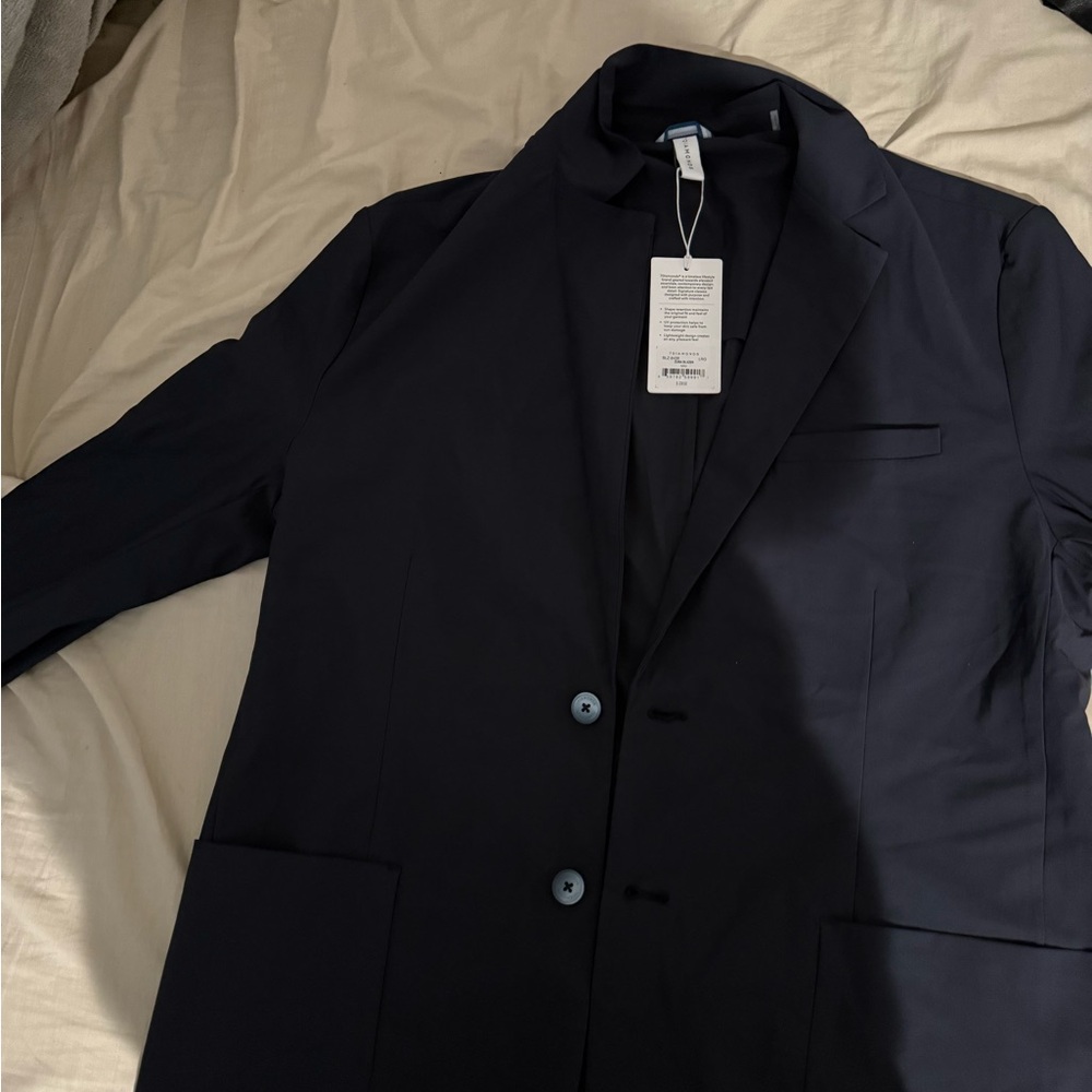7 Diamonds Navy Zuma Blazer Large